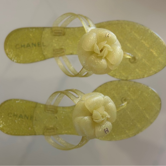 Chanel Camellia Thong Flip Flop - Picture 5 of 7